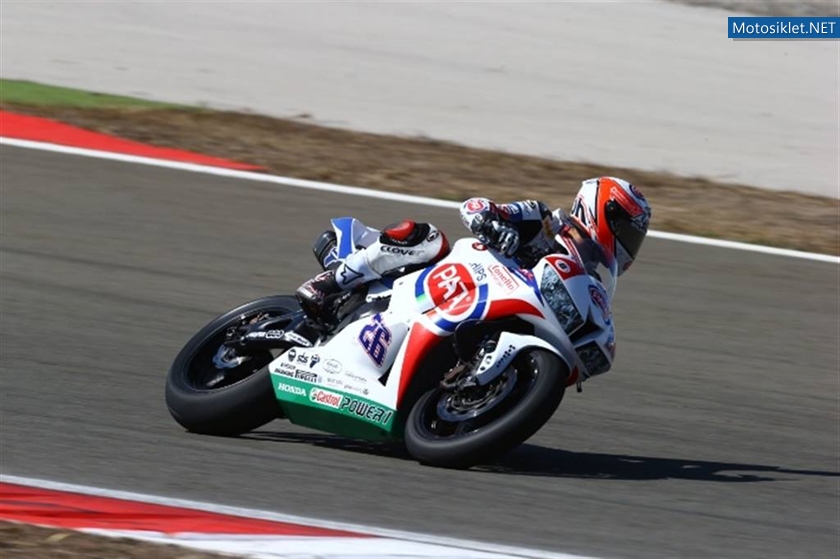 MT-Superbike-World-Championship-Intercity-Istanbul-Park-124