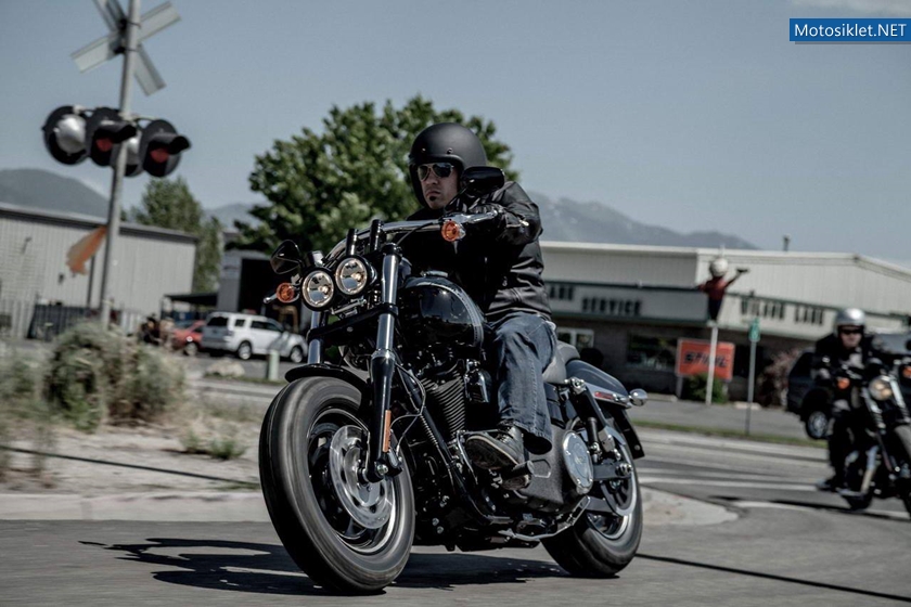 2014-Harley-Davidson-Fat-Bob-008