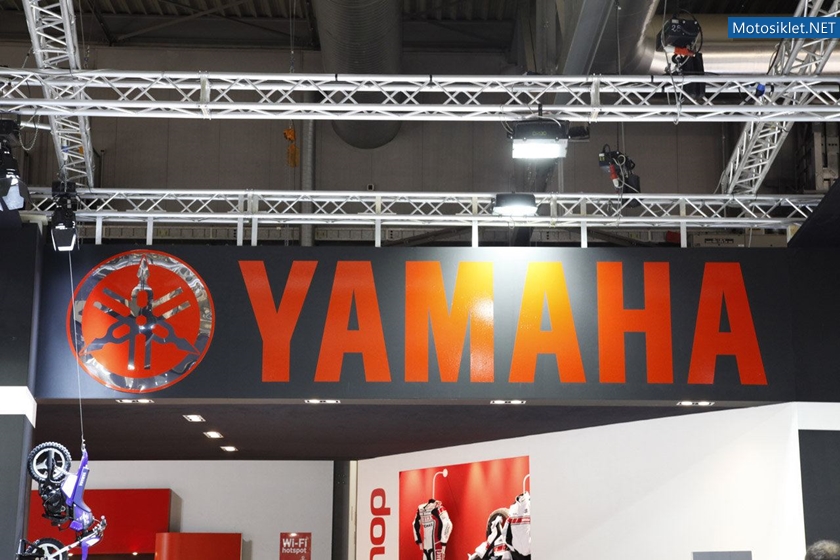 YAMAHA-Milano-MotosikletFuari-EICMA2011-015