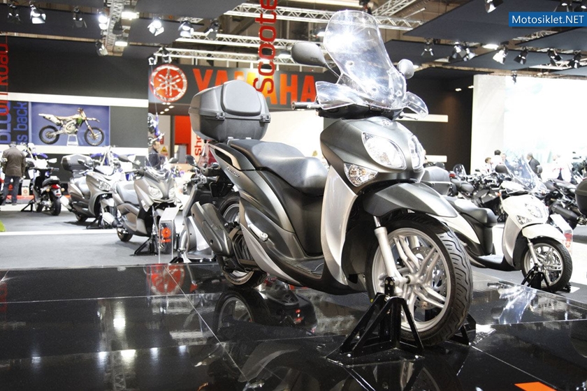 YAMAHA-Milano-MotosikletFuari-EICMA2011-017