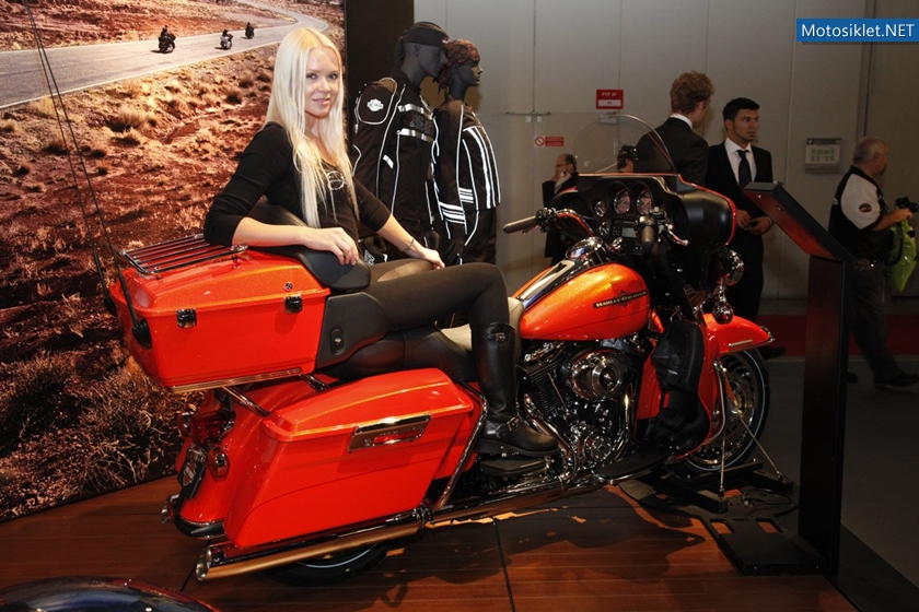 Harley-Davidson-Milano-MotosikletFuari-EICMA2011-029