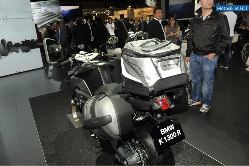 BMW-Milano-Motosiklet-Fuari-EICMA2011-040