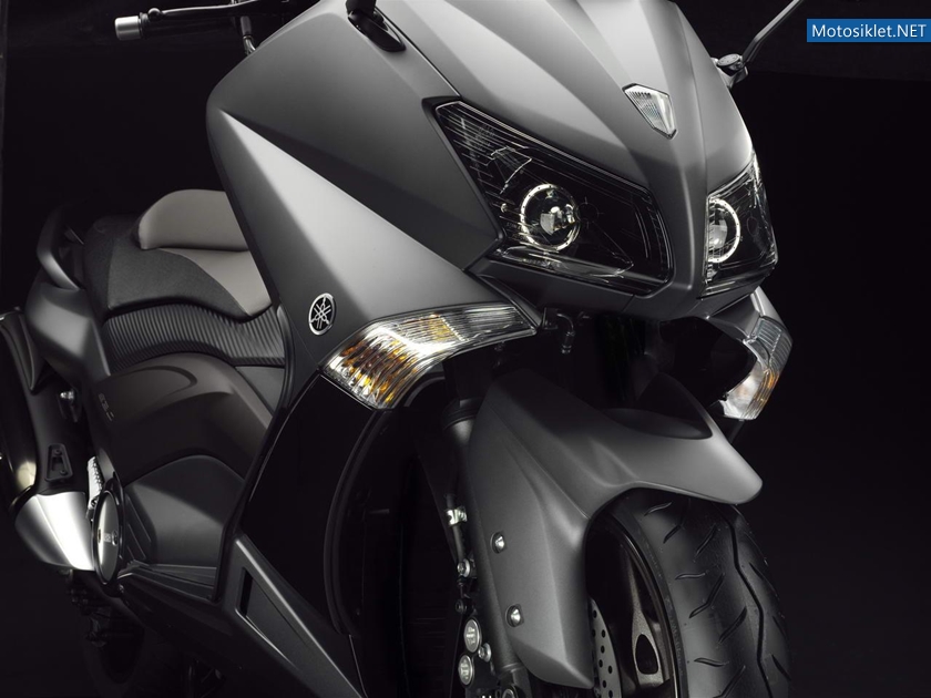 Yamaha-Tmax-530-2012-model-019