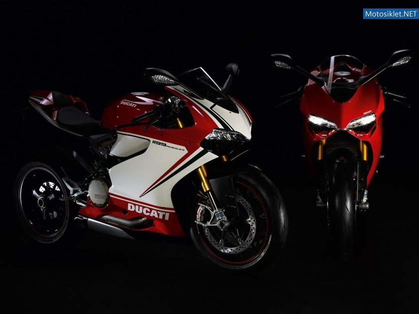 Ducati-1199-Panigale-S-2012-modeL-005