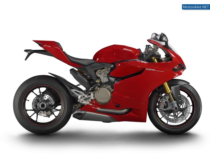 Ducati-1199-Panigale-S-2012-modeL-038