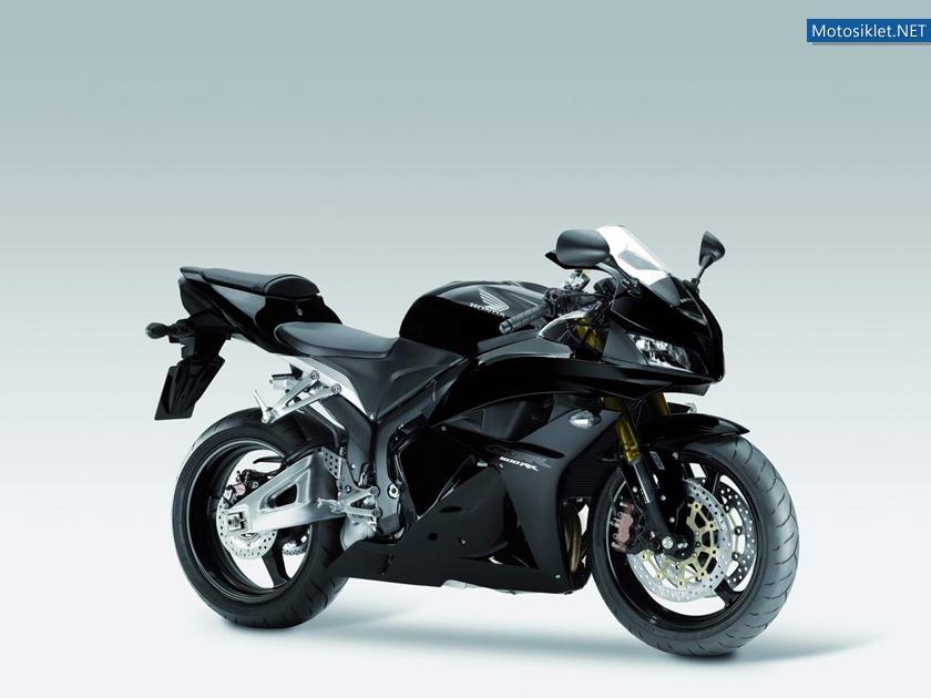 Honda-CBR600RR-2012-model-010