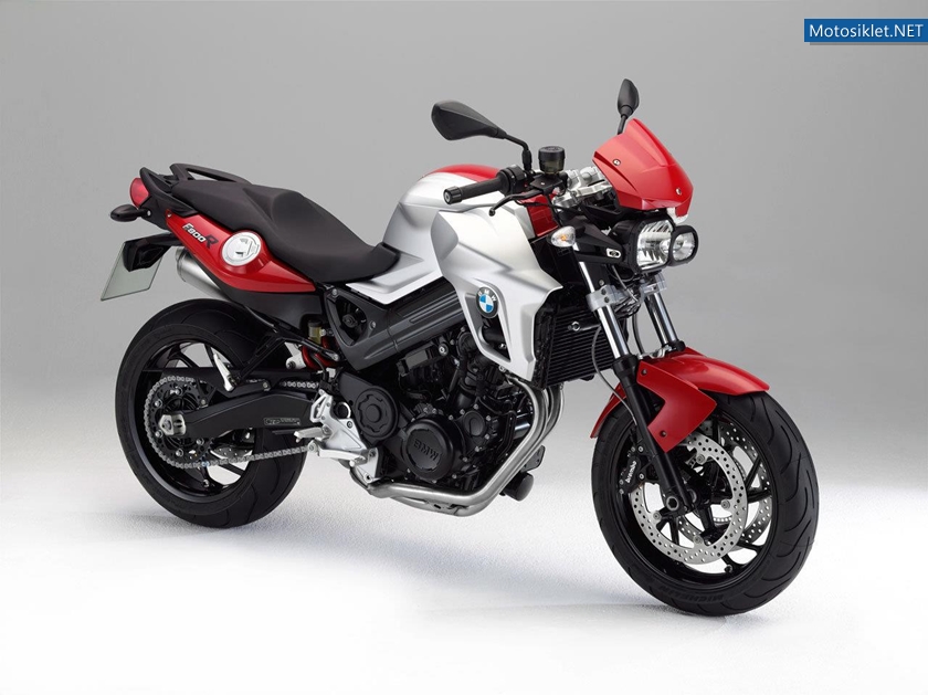 BMW-F800R-2012-model-002