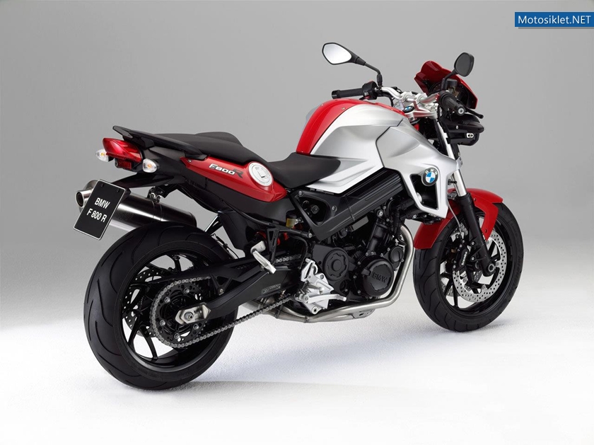 BMW-F800R-2012-model-013