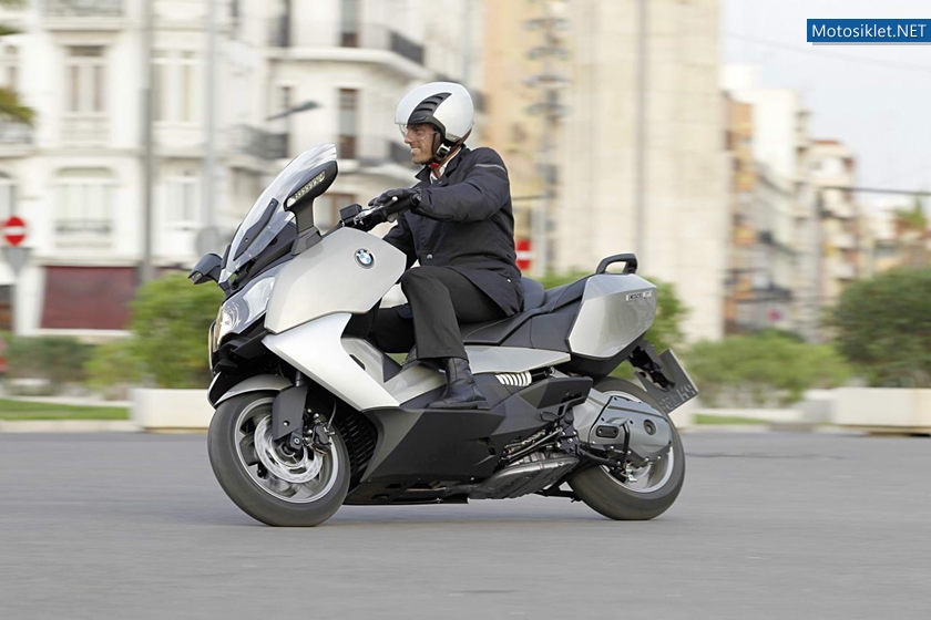 BMW-C650-GT-2012Model-BMW-Scooter-010