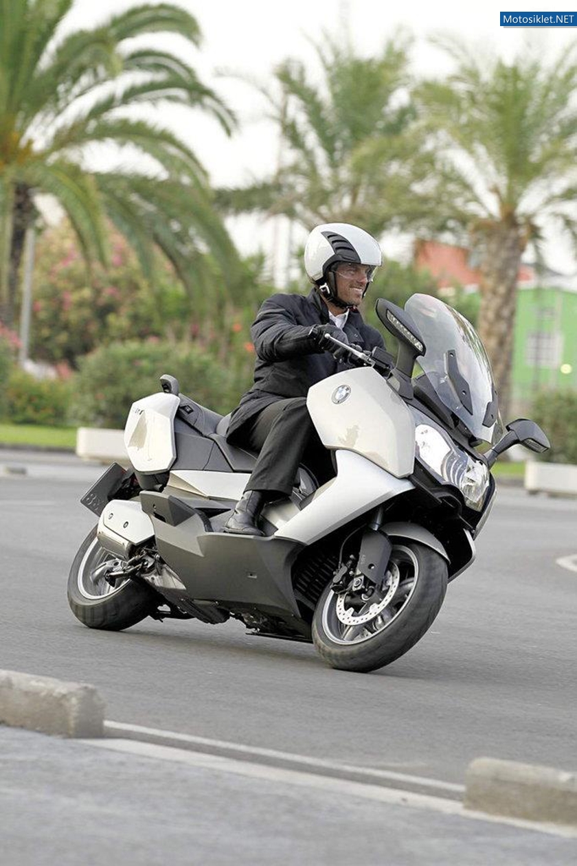 BMW-C650-GT-2012Model-BMW-Scooter-068