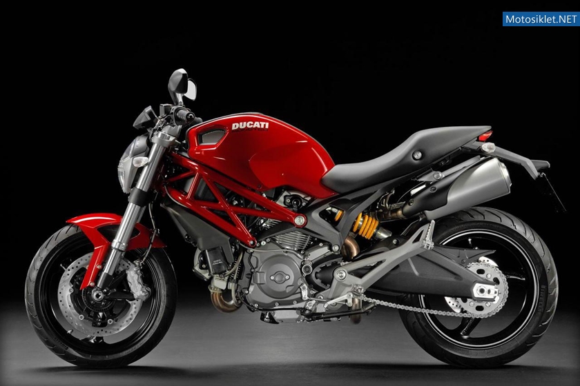 Ducati-Monster-795-009