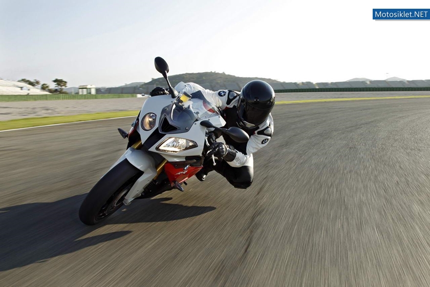 2012-BMW-S-1000RR-055