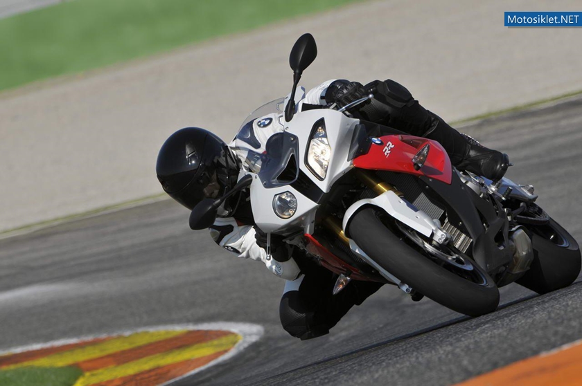 2012-BMW-S-1000RR-061