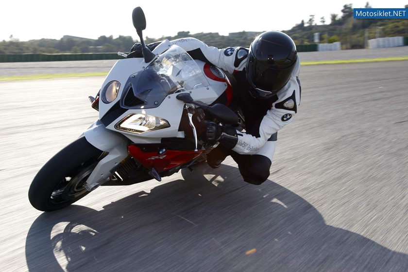 2012-BMW-S-1000RR-064