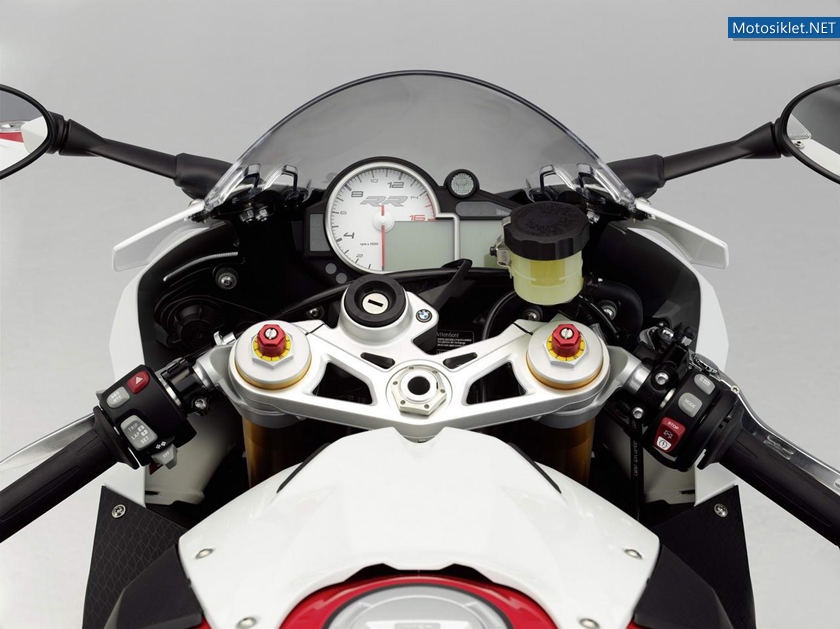 2012-BMW-S-1000RR-067