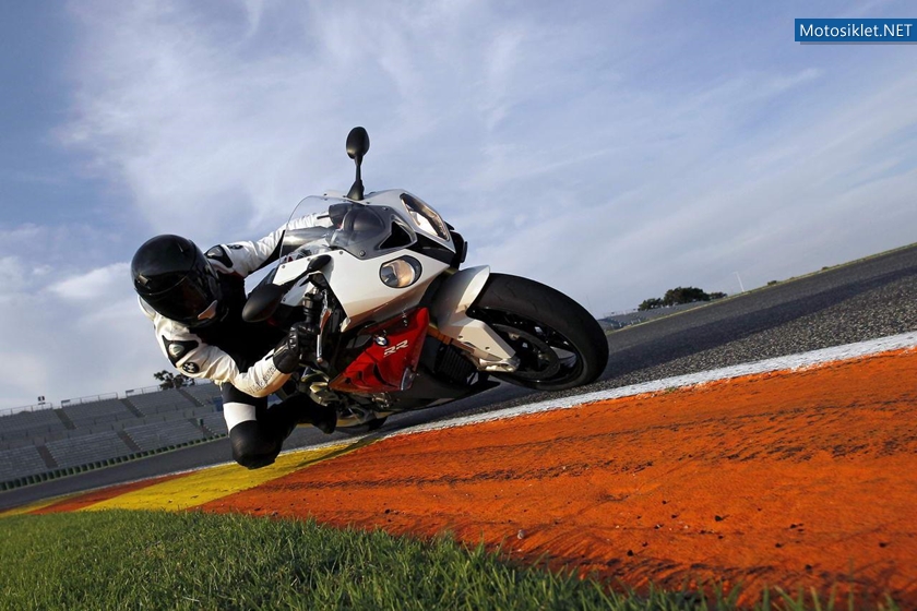 2012-BMW-S-1000RR-106