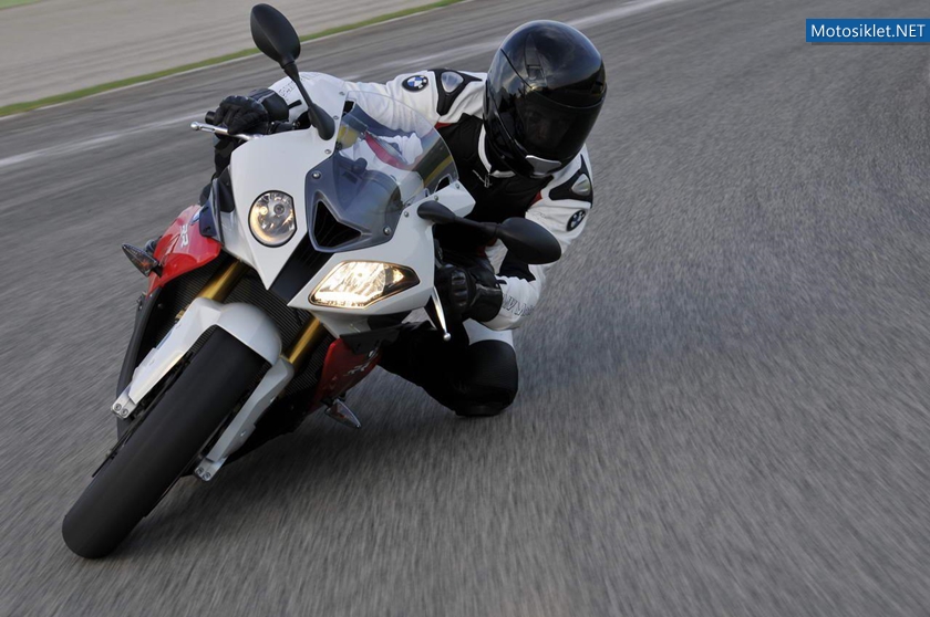 2012-BMW-S-1000RR-122