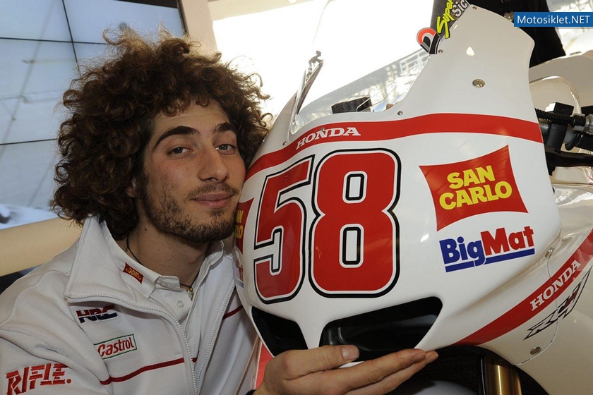 Marco-Simoncelli-20-Ocak1987-23-Ekim2011-061