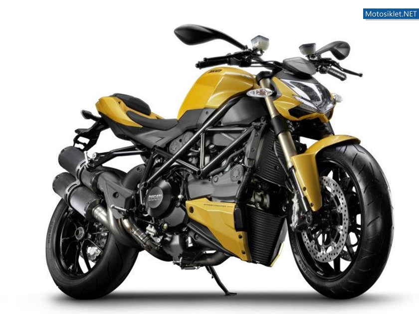 Ducati-Streetfighetr-848-2012-011