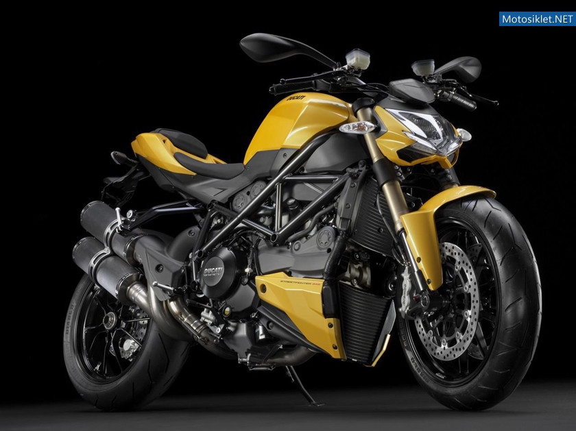 Ducati-Streetfighetr-848-2012-031