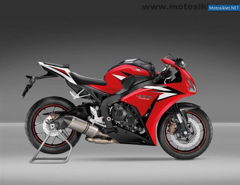 2012-Honda-CBR-1000RR-Fireblade-071