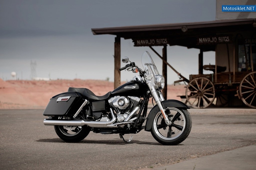 Harley-Davidson-V-RodDyna-Switchback-2012-006