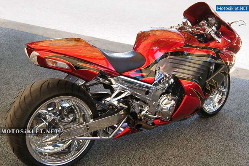 Custom-Sport-Bikes-002