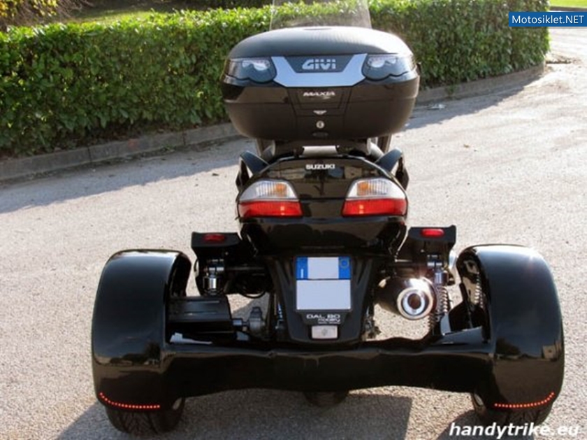 Suzuki-Burgman-650-Trike-008