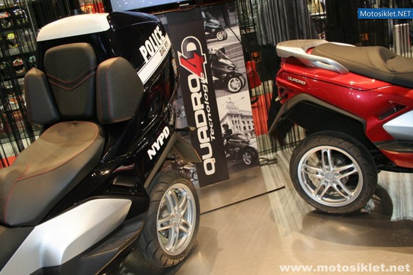 Quadro-4DStandindan-Goruntuler-Eicma-2010-002