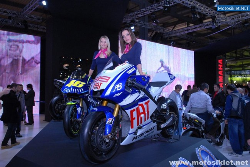 Yamaha-Standi-Eicma-2010-004