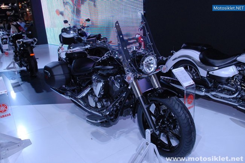 Yamaha-Standi-Eicma-2010-024