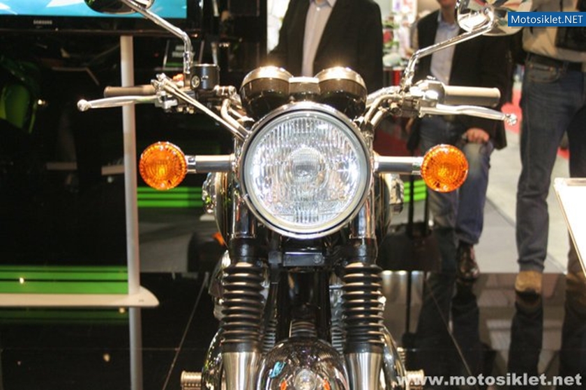 Kawasaki-Standi-Eicma-2010-044