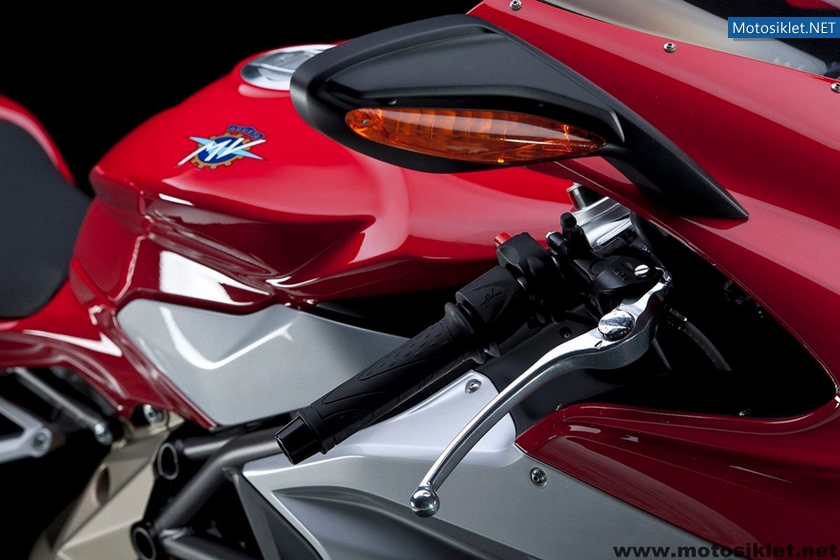 MV-Agusta-F3-030