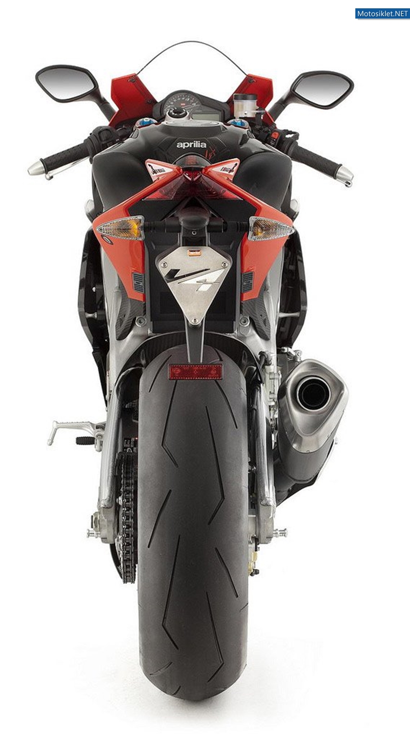 Aprilia-RSV4-Factory-SPRC-SE-2011-003