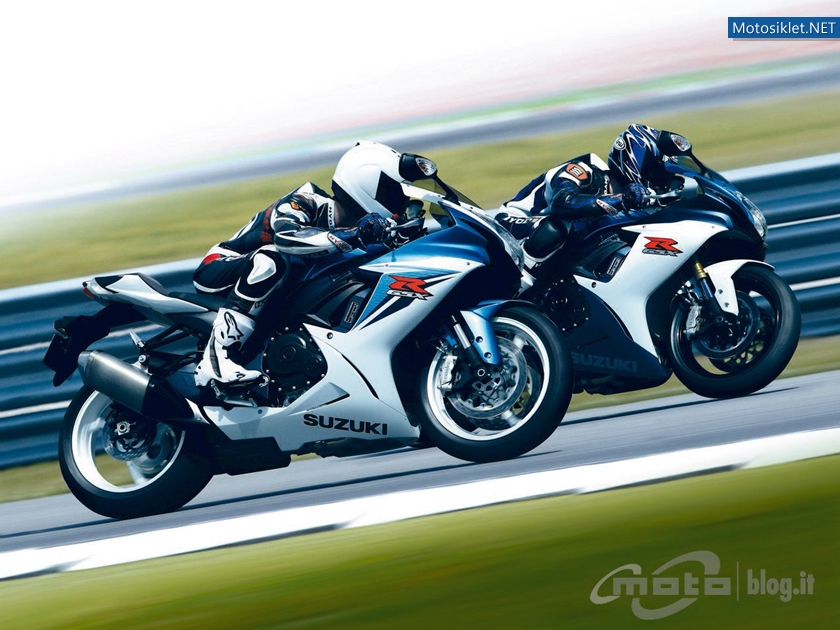 Suzuki-GSX-R600Suzuki-GSX-R-750-2011-006