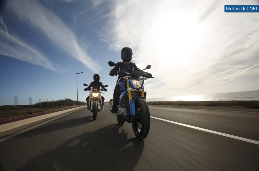 bmw-g310r-breaks-cover-looks-perfect-video-photo-gallery_16