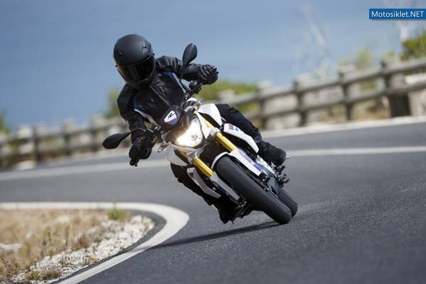 bmw-g310r-breaks-cover-looks-perfect-video-photo-gallery_40