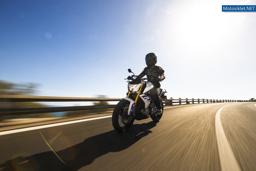 bmw-g310r-breaks-cover-looks-perfect-video-photo-gallery_48