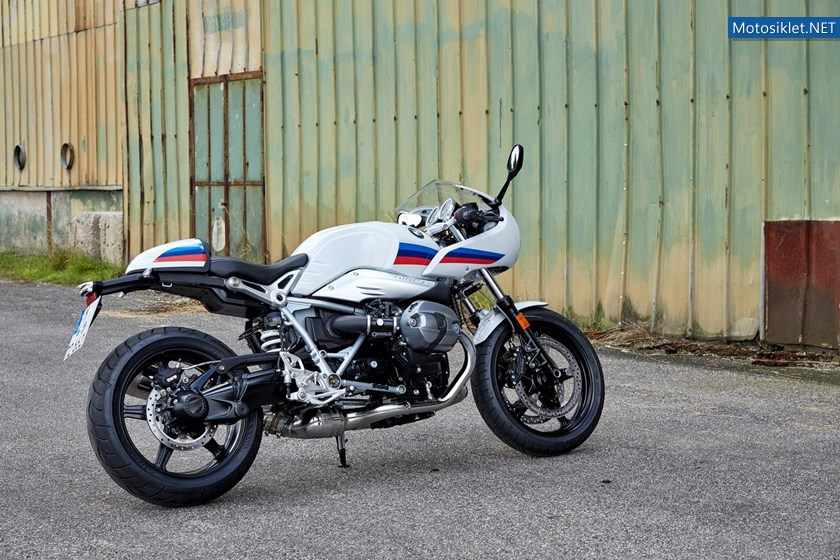 bmw-r-ninet-racer-e-pure-2017_43