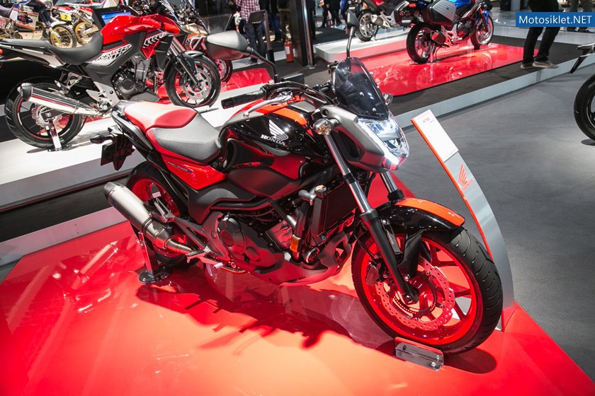 milan-motosiklet-fuari-2015-honda_30