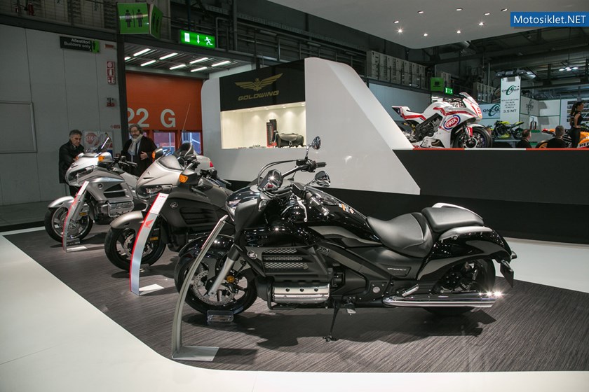 milan-motosiklet-fuari-2015-honda_95