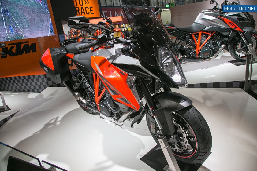 ktm-milan-motosiklet-fuari-2015_16