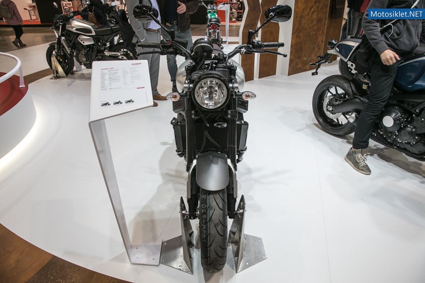 milan-motosiklet-fuari-2015-yamaha_16